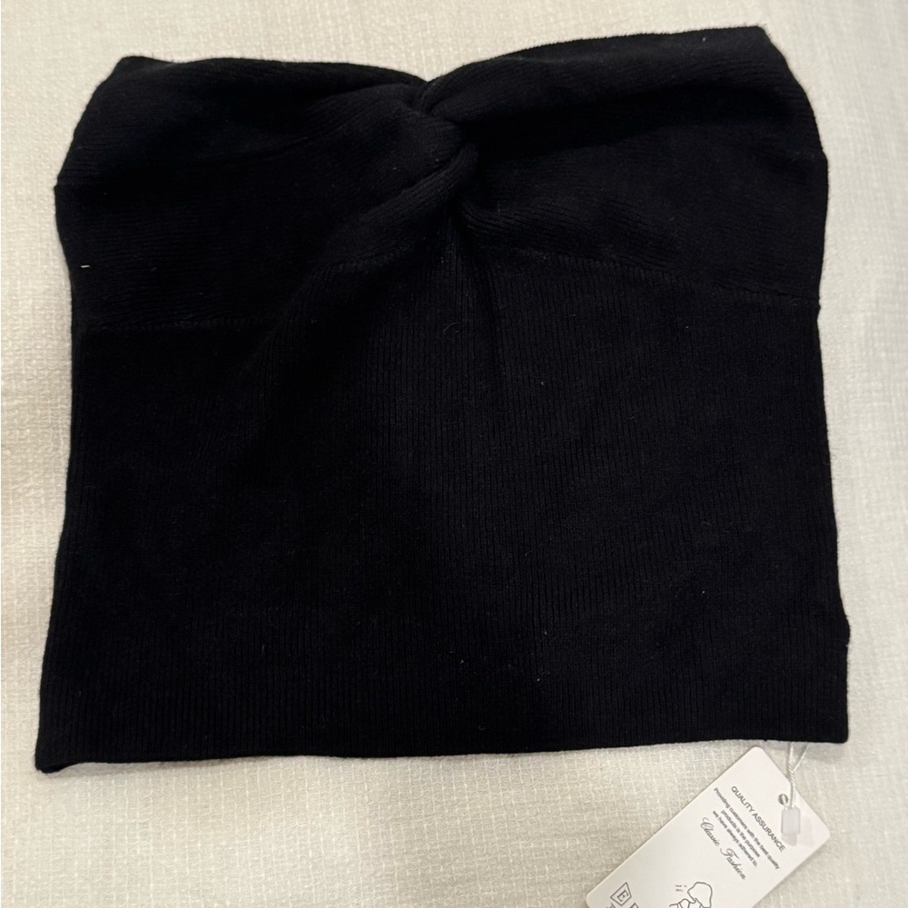 Elegant Perfect Women's Black tube Top